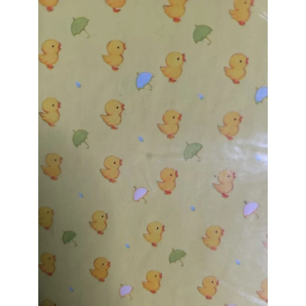 Baby Duck And Umbrella Gift Wrap